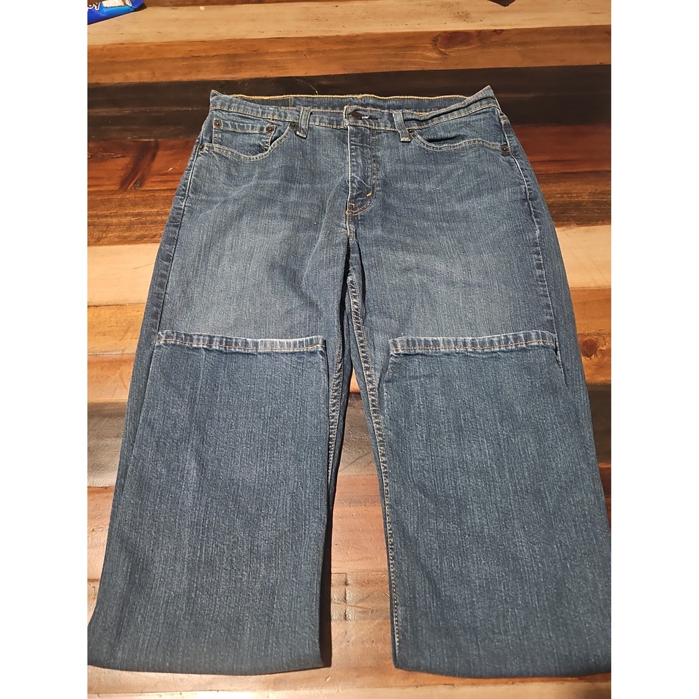 Levi's 514 Men's Jeans 33x32 Straight Fit Medium Wash Blue Denim 0003